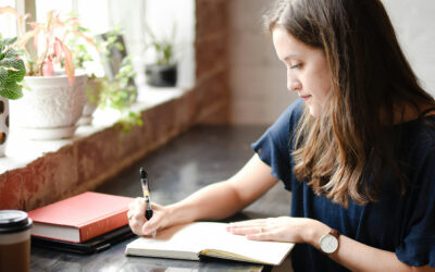 How journaling can help you manage stress and boost clarity