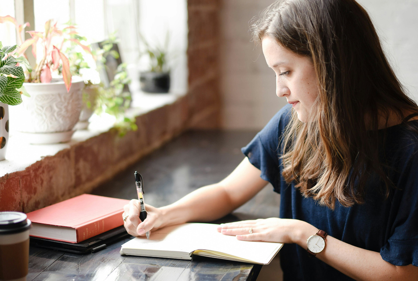 How journaling can help you manage stress and boost clarity How journaling can help you manage stress and boost clarity
