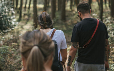 How walking with others can improve your health and happiness