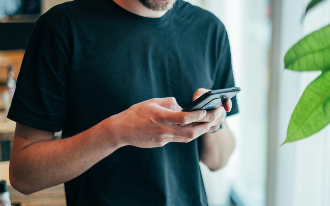 This simple screen rule can help you fall asleep faster